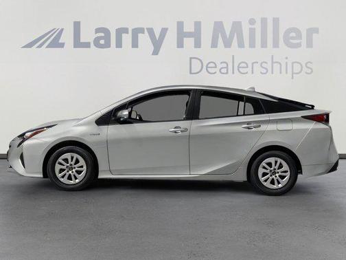2016 Toyota Prius Two