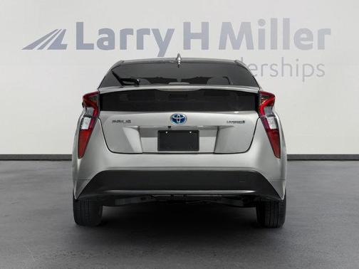 2016 Toyota Prius Two