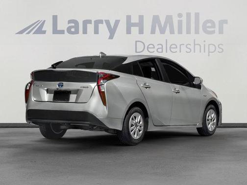 2016 Toyota Prius Two