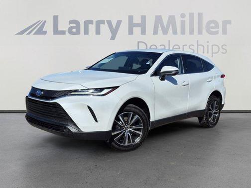 Wind Chill Pearl 2023 Toyota Venza LE