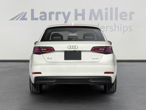 Glacier White 2016 Audi A3 e-tron 1.4T Premium