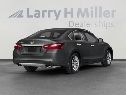 Gun Metallic 2018 Nissan Altima 2.5 S