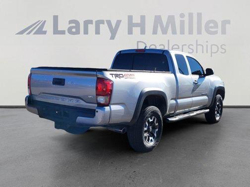 2016 Toyota Tacoma SR5