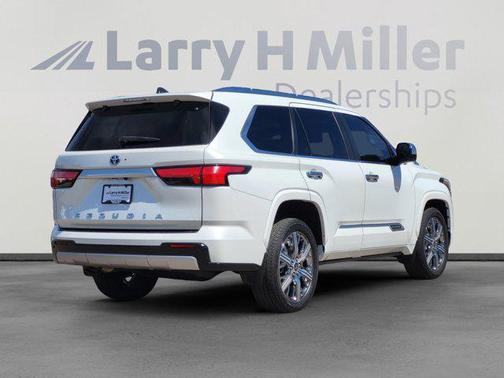 Wind Chill Pearl 2024 Toyota Sequoia Capstone