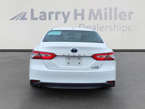 2019 Toyota Camry Hybrid LE