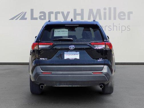 Midnight Black Metallic 2025 Toyota RAV4 Hybrid LE