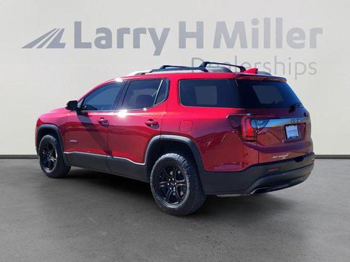 2021 GMC Acadia AWD AT4