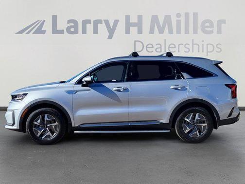 2022 Kia Sorento Hybrid S