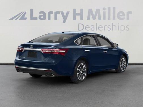 2018 Toyota Avalon XLE