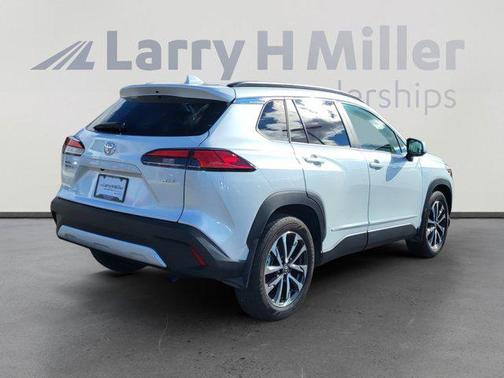 2024 Toyota Corolla Cross XLE