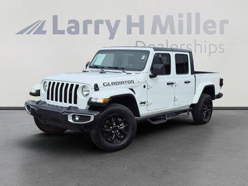 Bright White Clearcoat 2023 Jeep Gladiator Sport S
