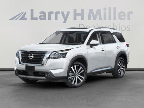 2025 Nissan Pathfinder Platinum 4WD