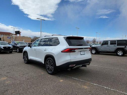 2024 Toyota Grand Highlander Hybrid Limited MAX