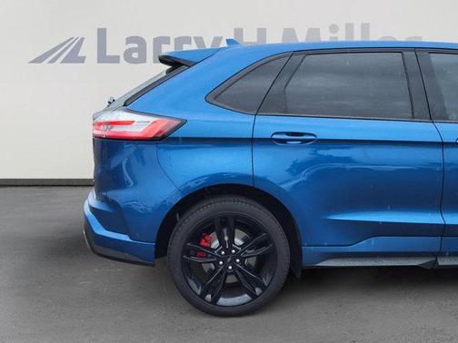 2020 Ford Edge ST