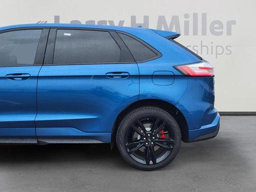 2020 Ford Edge ST