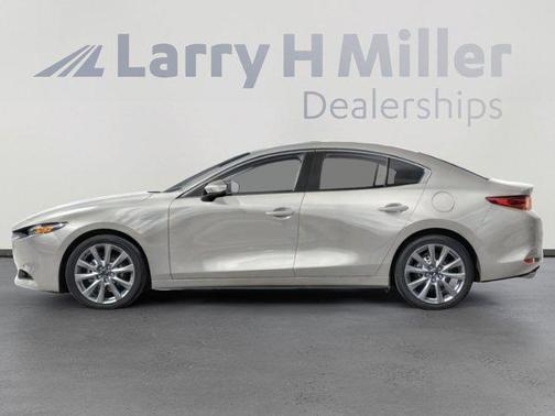 2025 Mazda Mazda3 FWD w/Preferred Package