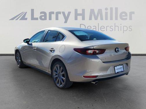 2025 Mazda Mazda3 FWD w/Preferred Package