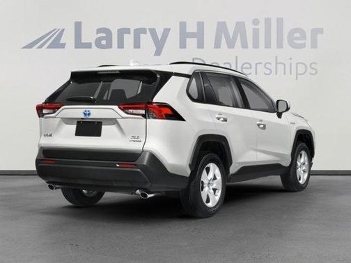 Super White 2021 Toyota RAV4 Hybrid XLE