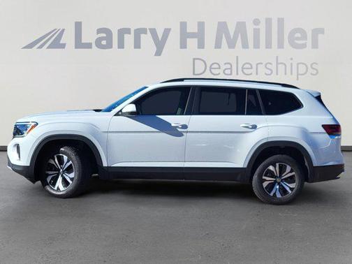 2025 Volkswagen Atlas 2.0T SE