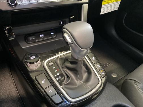 Snow White Pearl 2026 Kia Seltos EX