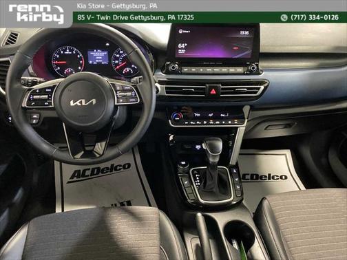 2022 Kia Seltos S