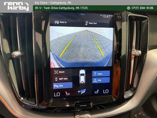 Denim Blue Metallic 2018 Volvo XC60 T6 Momentum