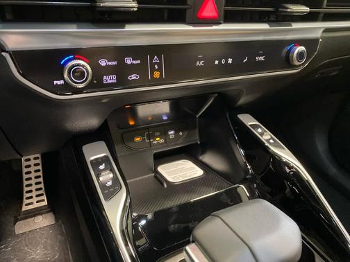 2026 Kia Sorento SX Prestige