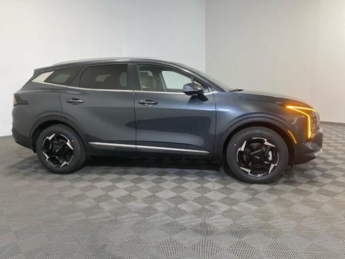 Gravity Gray 2026 Kia Sportage Hybrid EX