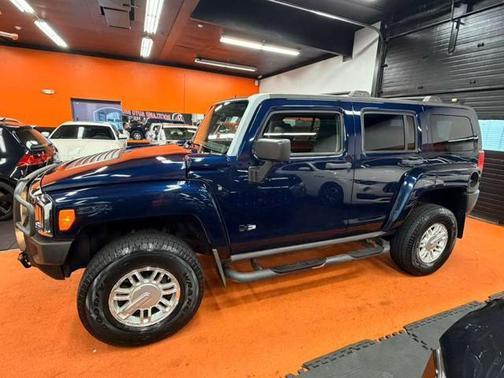 2007 Hummer H3 Base
