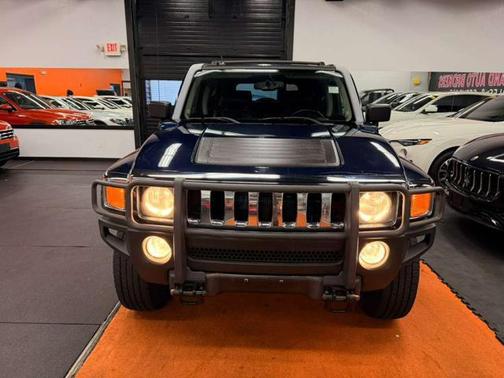2007 Hummer H3 Base