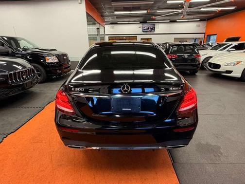 2018 Mercedes-Benz E-Class 4MATIC