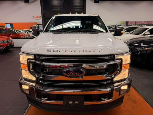 2022 Ford F-350 XLT