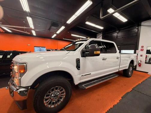 2022 Ford F-350 XLT
