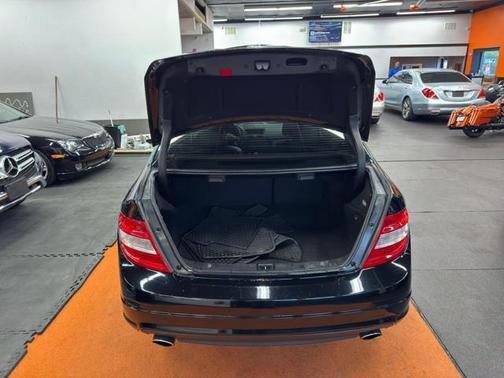 2011 Mercedes-Benz C-Class C 300 4MATIC Sport