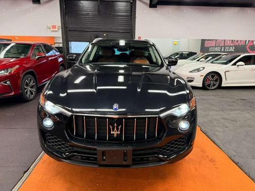 2017 Maserati Levante Base