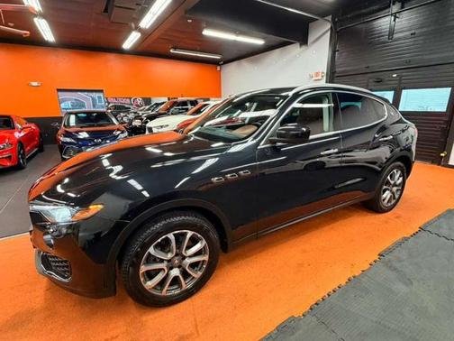 2017 Maserati Levante Base