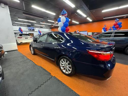 2010 Lexus LS 460 Base