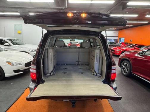 2005 Toyota Land Cruiser Base