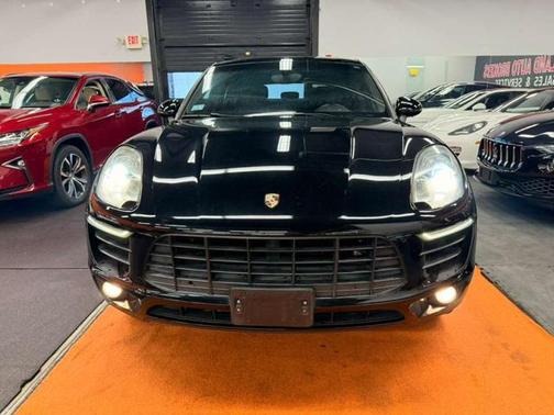 2015 Porsche Macan S