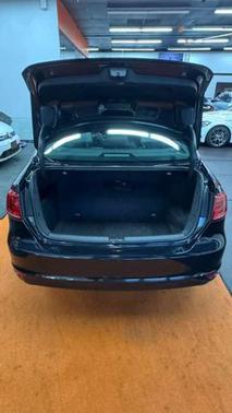 2013 Volkswagen Jetta Hybrid SEL