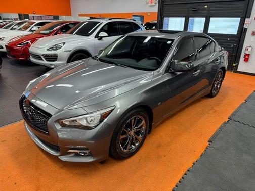 2017 INFINITI Q50 3.0t Signature Edition