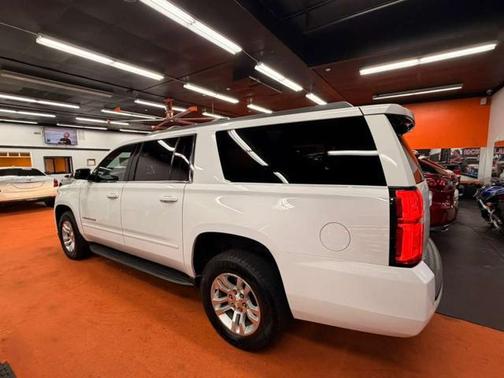 2017 Chevrolet Suburban LS