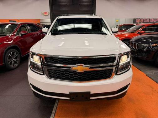 2017 Chevrolet Suburban LS