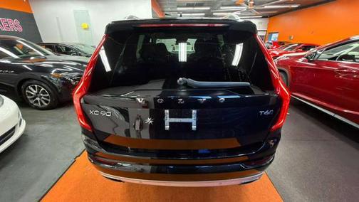 2019 Volvo XC90 T6 Momentum