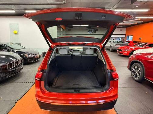 2018 Volkswagen Tiguan 2.0T SEL