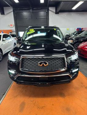 2018 INFINITI QX80 Base