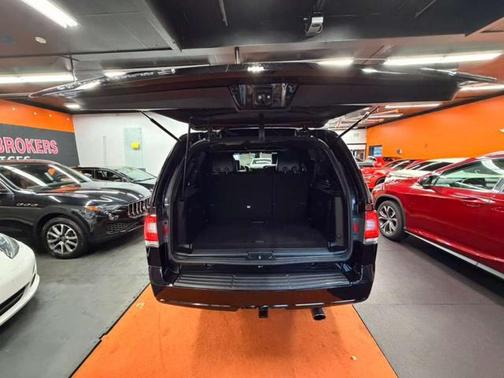 2017 Lincoln Navigator Select