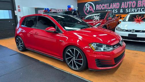 2017 Volkswagen Golf GTI 2.0T S 4-Door