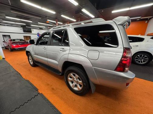 2005 Toyota 4Runner Sport V8
