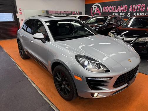 2015 Porsche Macan S
